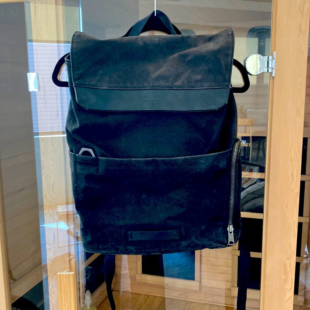 Timbuk2 black backpack gently used.